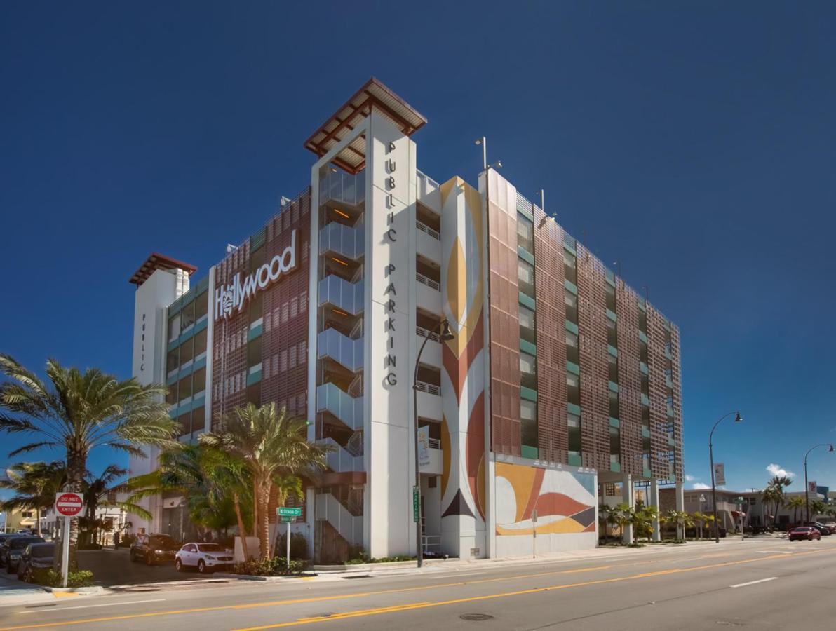 The Marlin Beachside Hollywood
